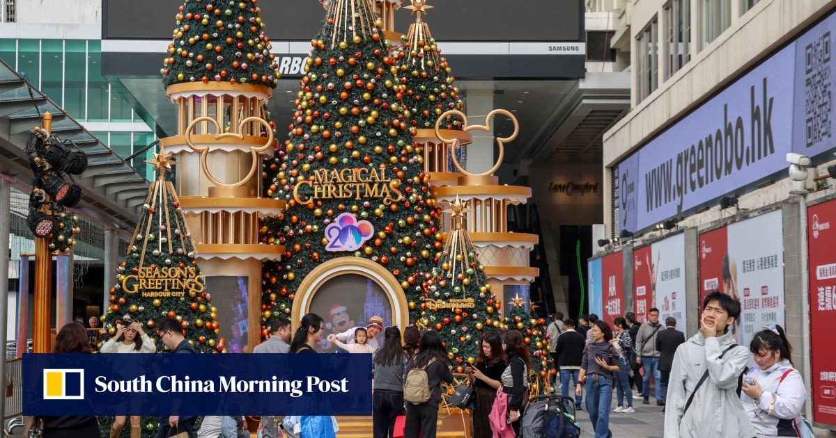 Hong Kong stocks climb as Santa rally extends for a second day