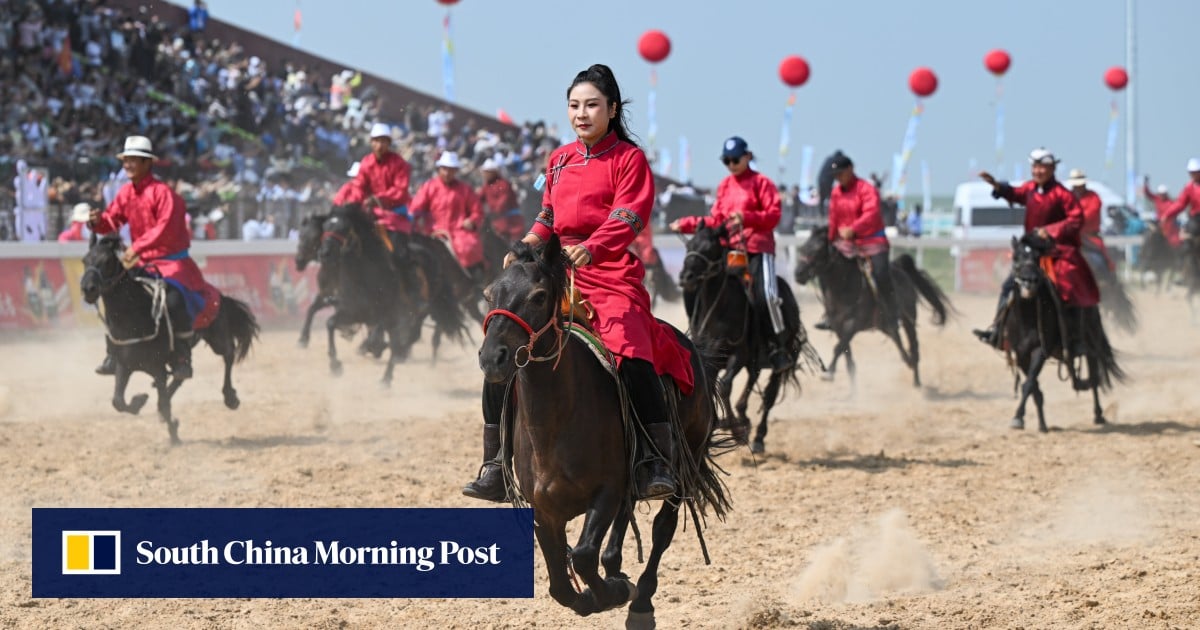 Travellers hoof it in China as horseback tourism makes strides