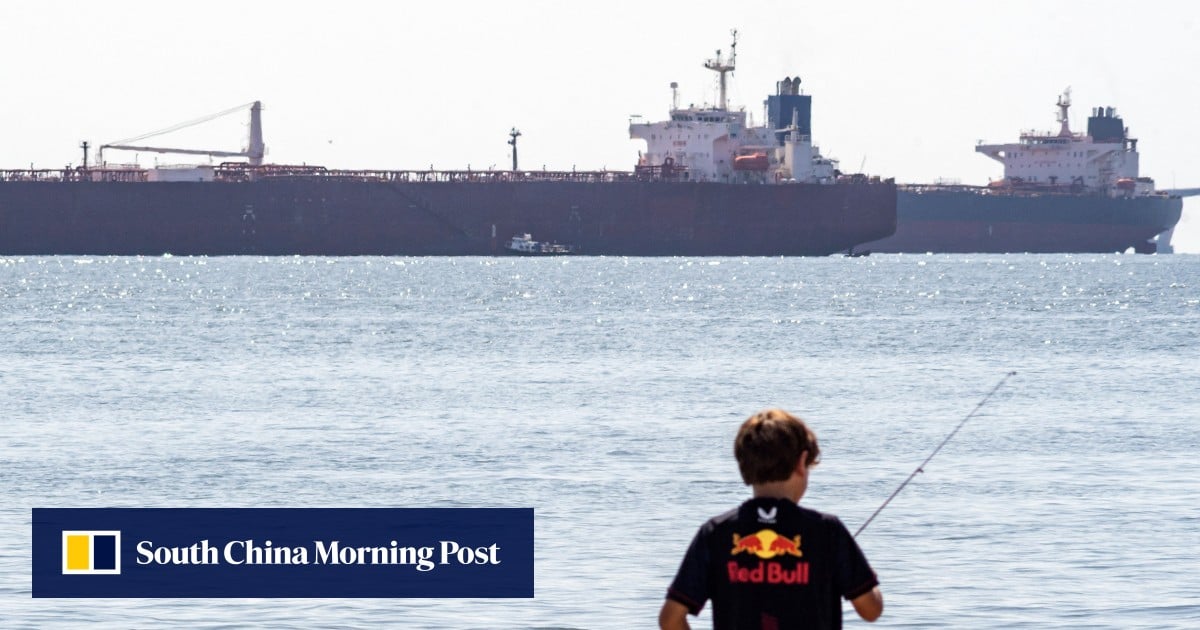 US sanctions Chinese companies and tankers with Venezuela links