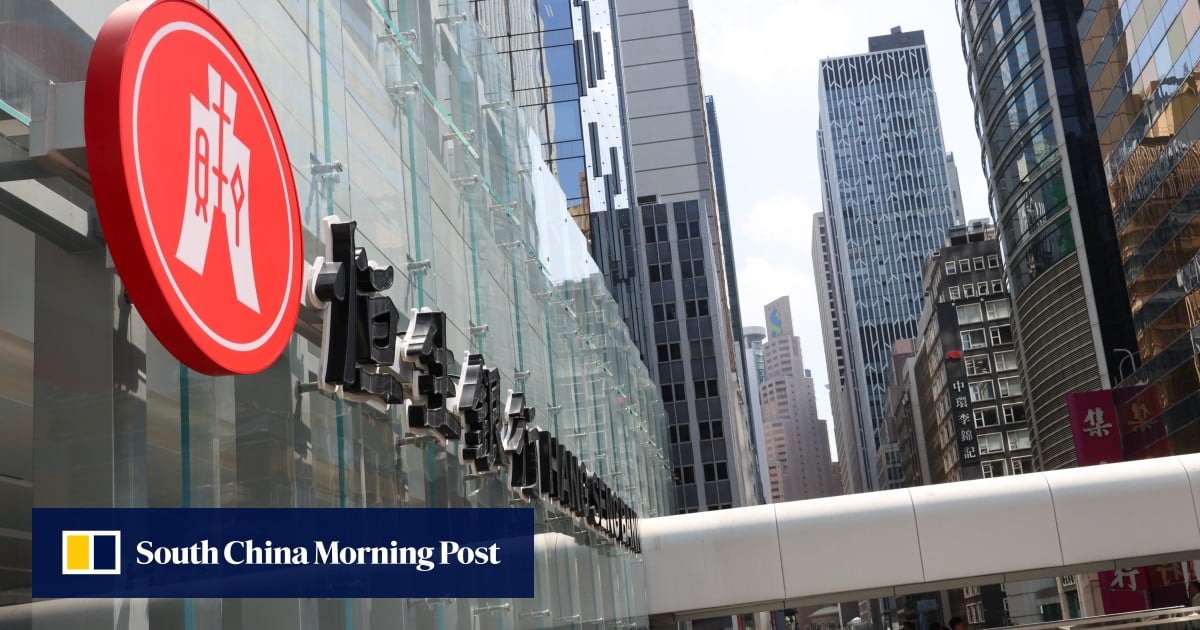 Hang Seng Bank shareholders set to back HSBC’s privatisation plan amid bad debt concerns