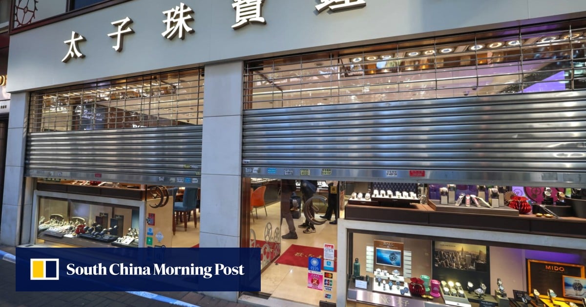 Hong Kong police hunt man who snatched HK$650,000 Rolex watch in Tsim Sha Tsui