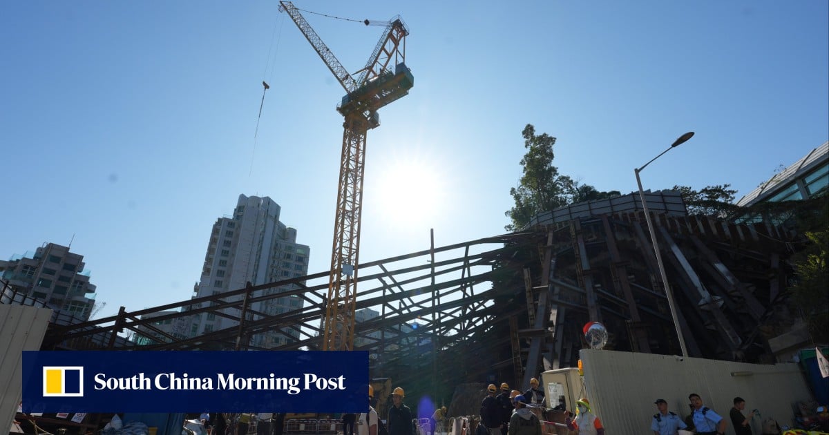 Hong Kong authorities halt use of elevating platform at work site after worker death