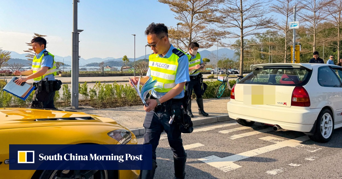 Hong Kong police arrest 2, record 220 offences in illegal road racing crackdown