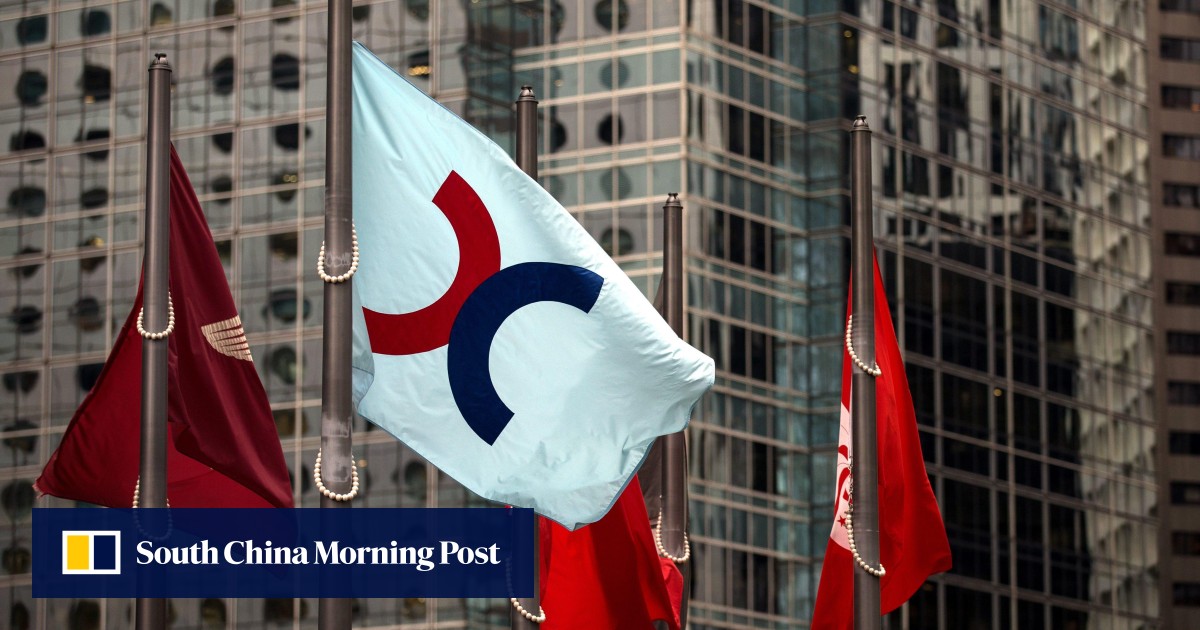 Hong Kong stocks snap gains on profit-taking, concerns over AI investment returns