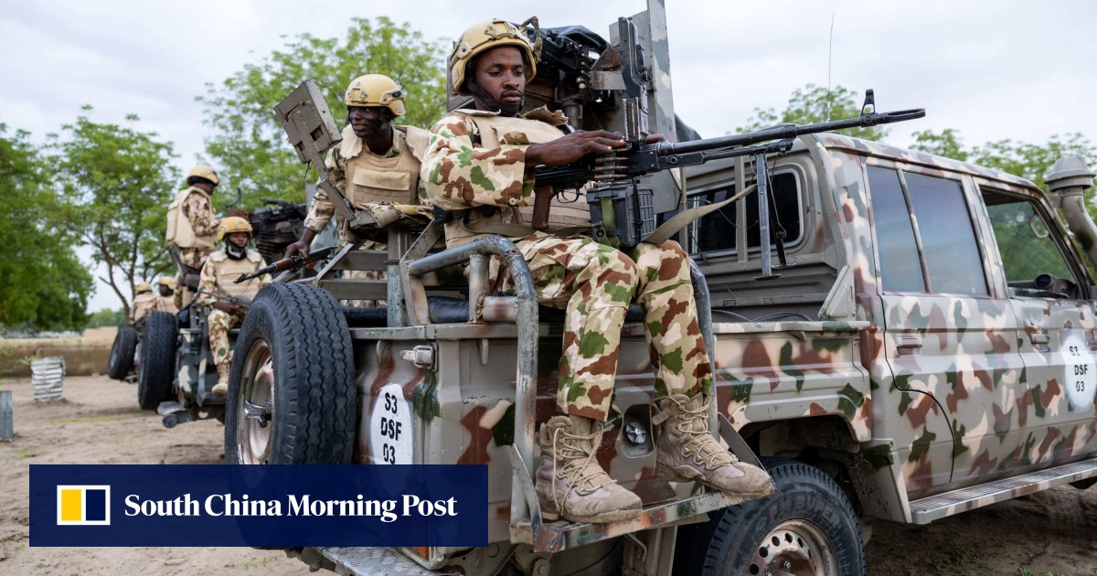 Nigerian army kills top Boko Haram commander, 10 militants in night raid