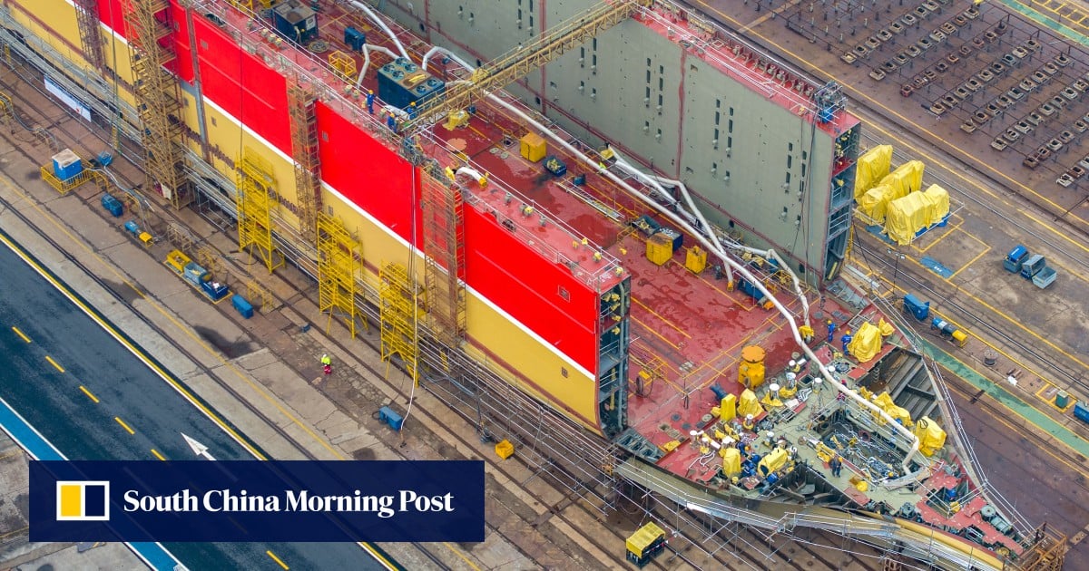 We're sorry. This image does not have any alternative text.