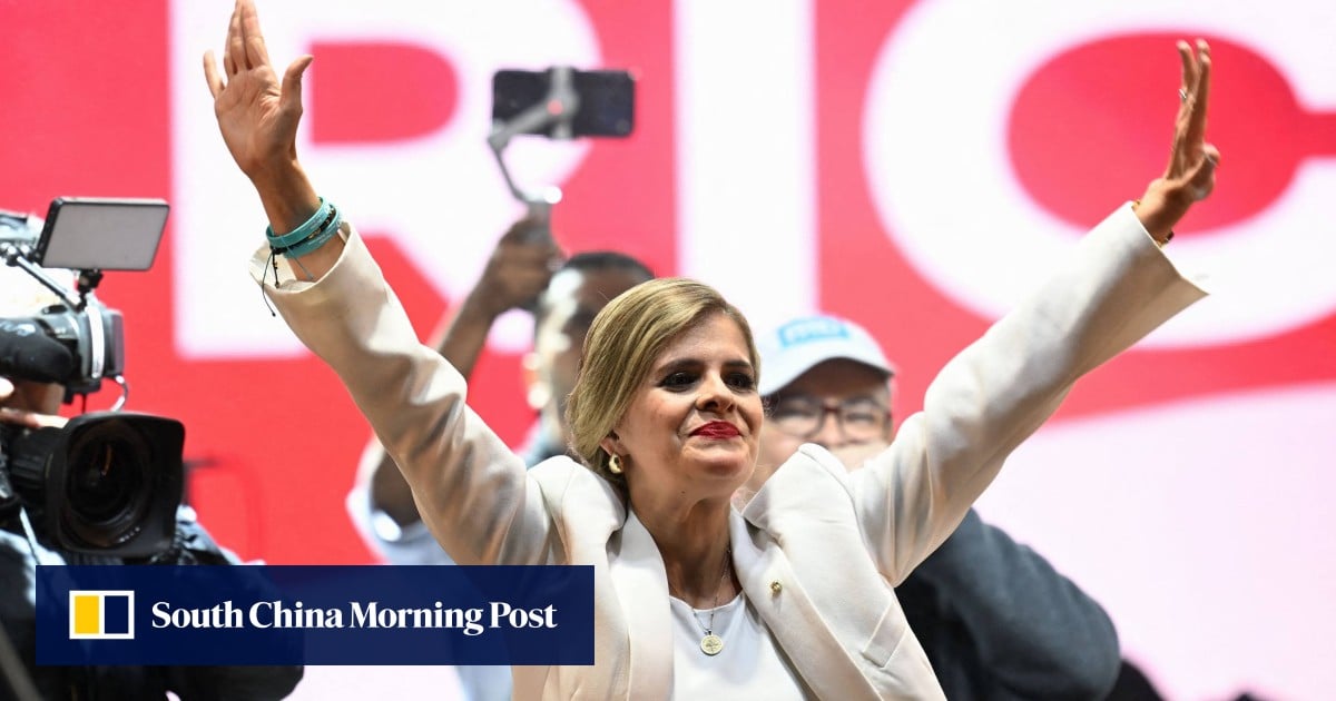 We're sorry. This image does not have any alternative text.