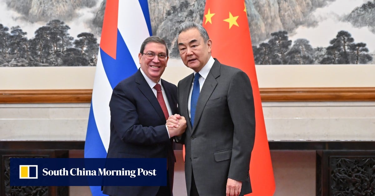 China keeps Cuba and Uruguay in the fold, puts Panama out in the cold