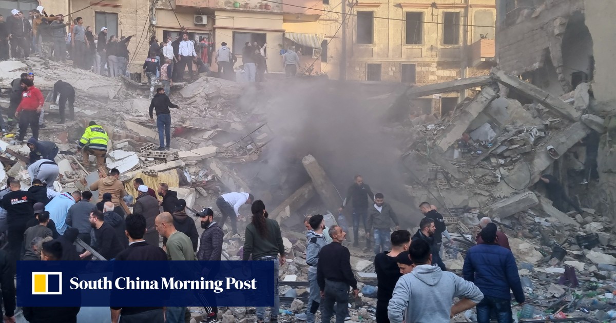 Rescuers search for survivors after building collapse kills 5 in Lebanon