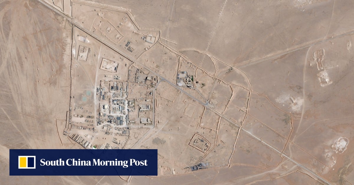 US pulls out of strategic military base and hands it over to Syria