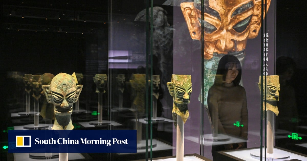 How did a prized red gemstone reach the ancient, mysterious Shu kingdom?