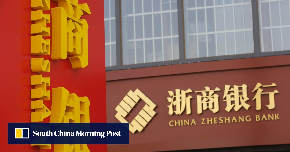 China expands oversight of major banks amid property sector risks