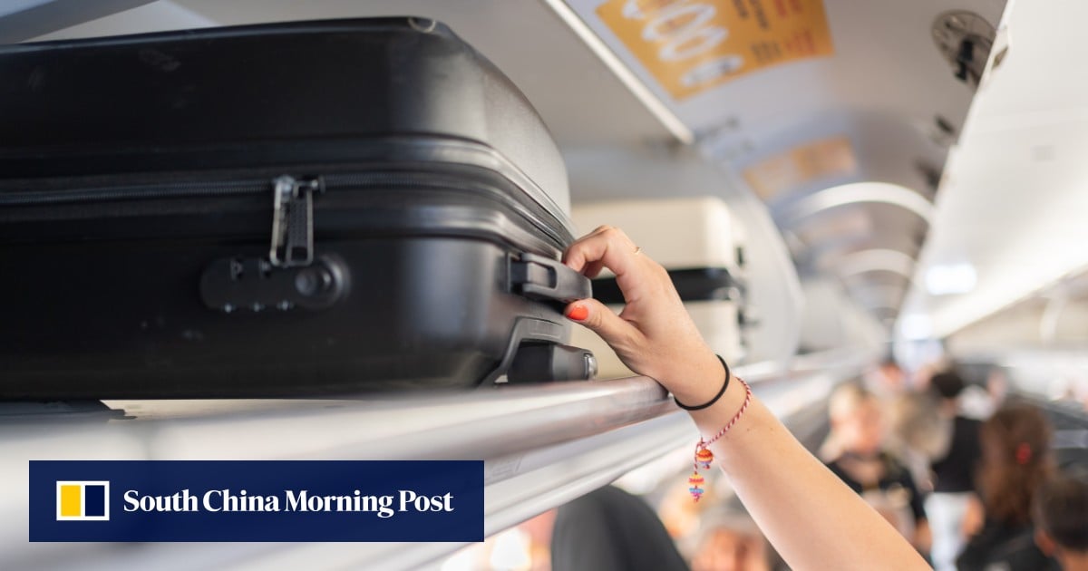 Hong Kong police arrest man after HK$25,000 in cash stolen during flight