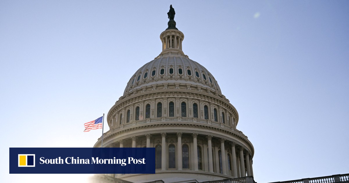 Police arrest man running towards US Capitol with a shotgun
