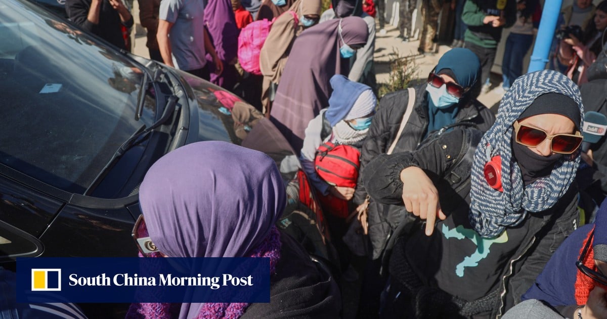 Australian citizen in Syria with alleged Isis ties banned from returning home