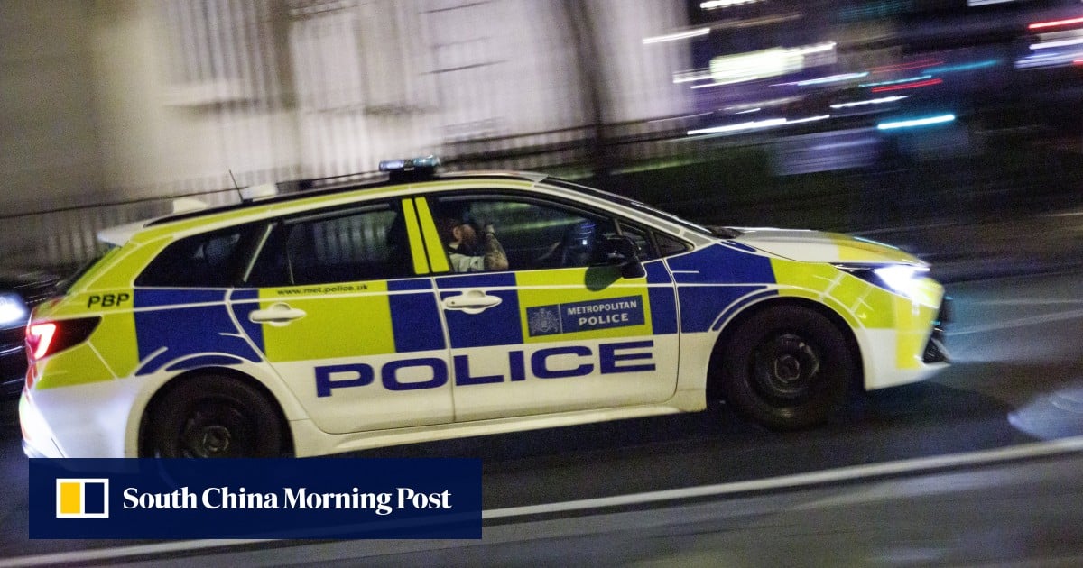 UK police arrest 4 on suspicion of spying for Iran