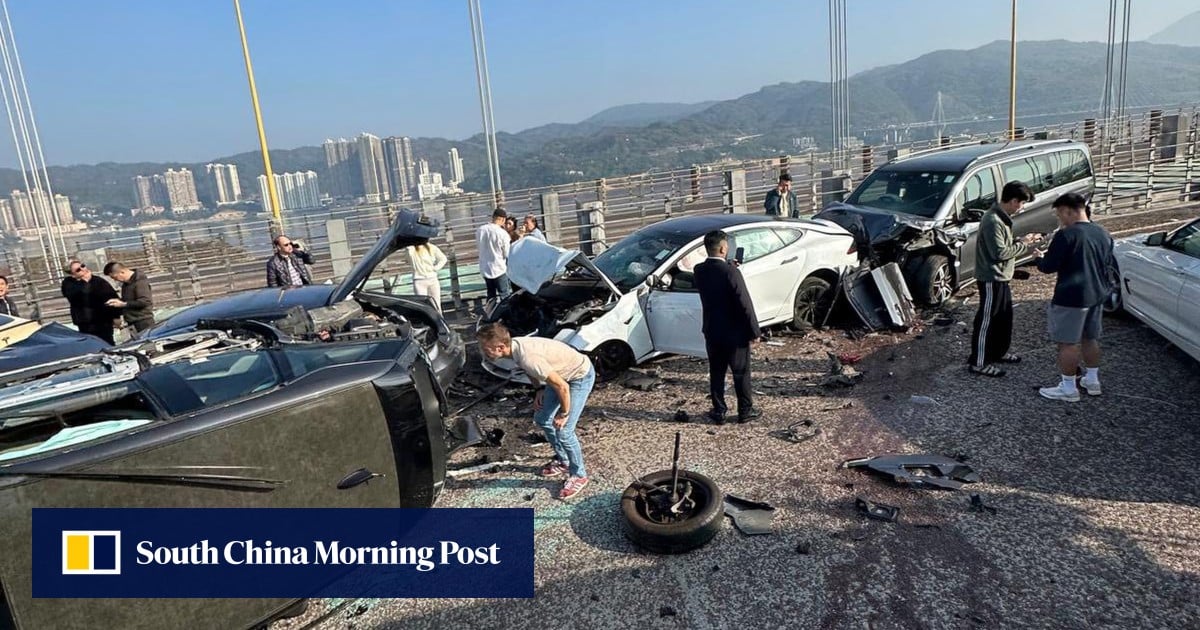 Multi-car crash on major bridge injures 10, shuts Hong Kong airport-bound lanes