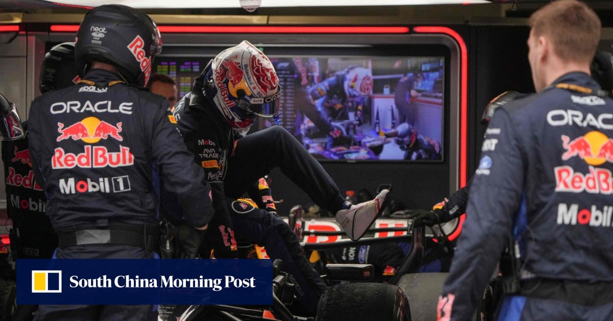 Verstappen Criticizes F1 as a ‘Joke’ After Retirement at Chinese Grand Prix