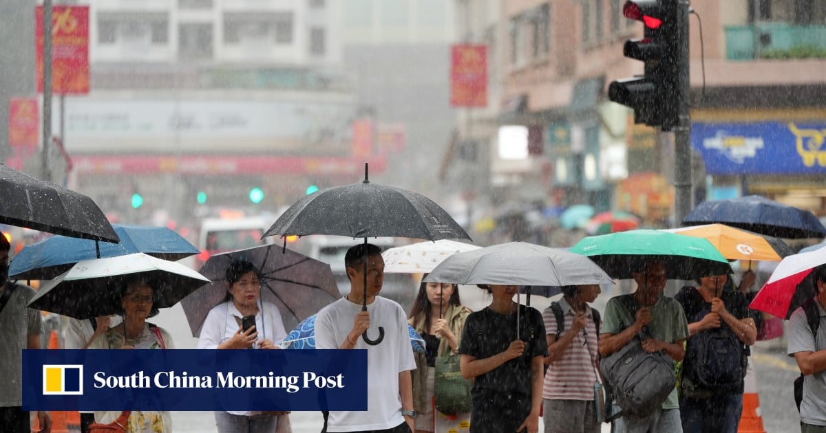 Thundery showers in Hong Kong expected in several hours