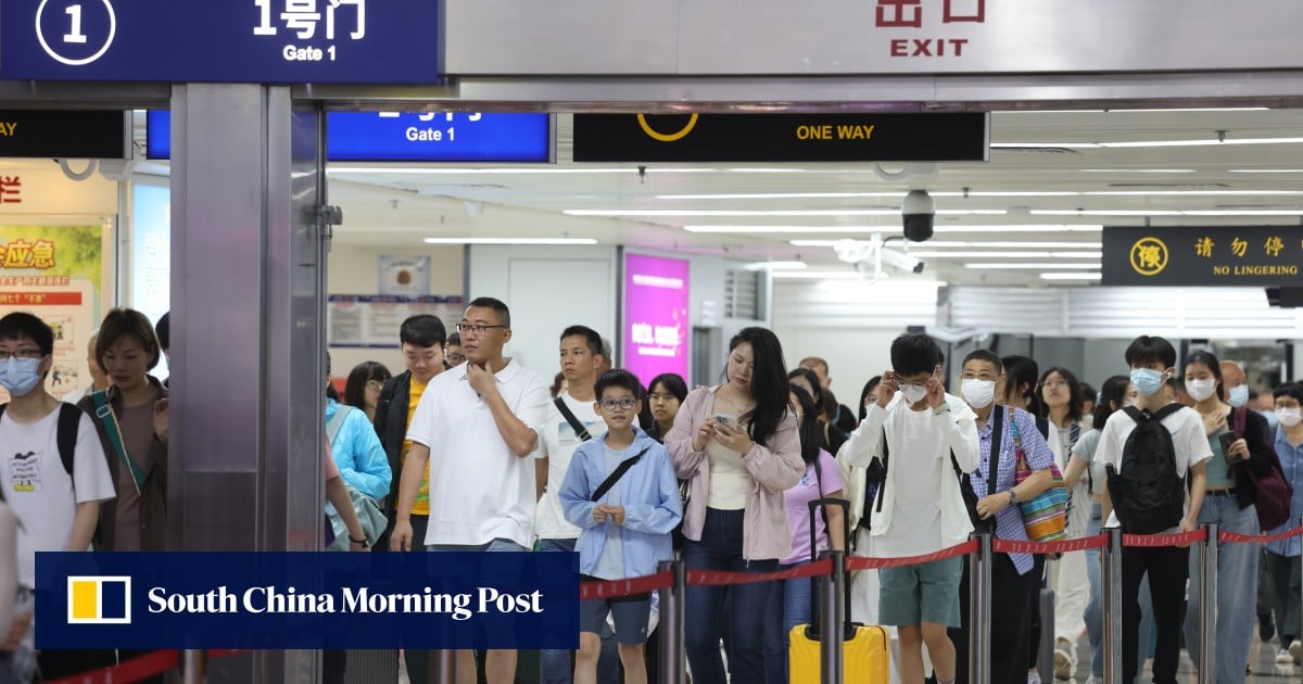 6.5 million people to pass through Hong Kong borders during coming holiday