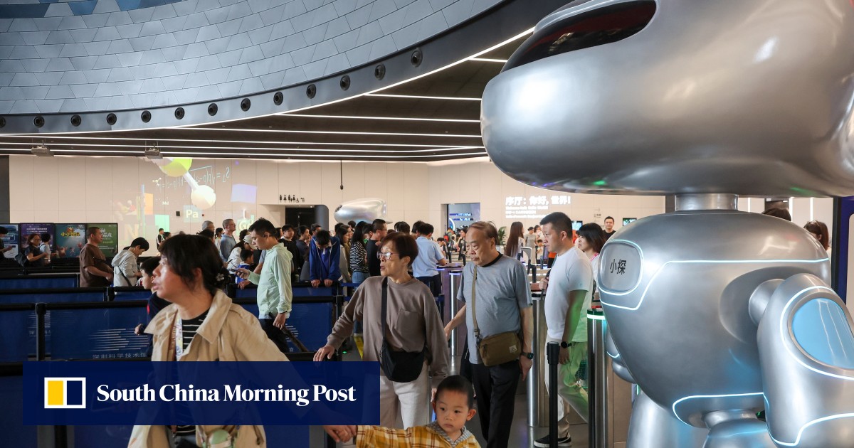 Hongkongers crossing border for Easter break wowed by new Shenzhen tech museum