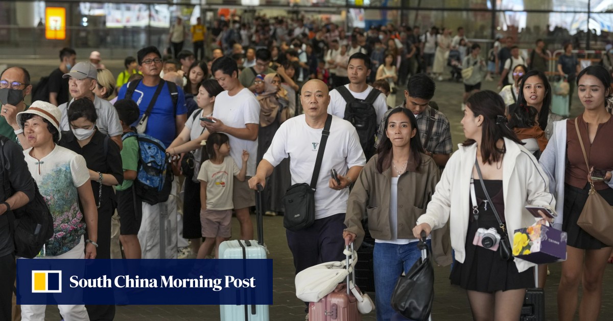 Car record for mega bridge’s Hong Kong checkpoint as F&B sector feels holiday pain