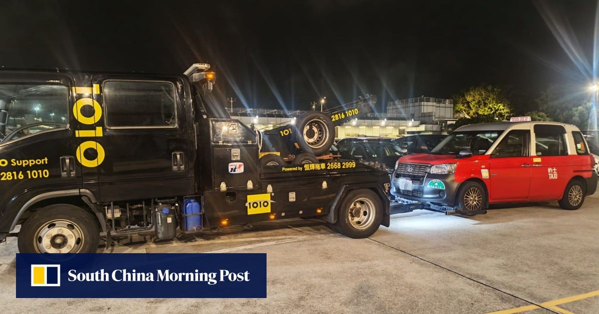 Taxi driver arrested for demanding HK$85 ‘highway toll’ from undercover officers