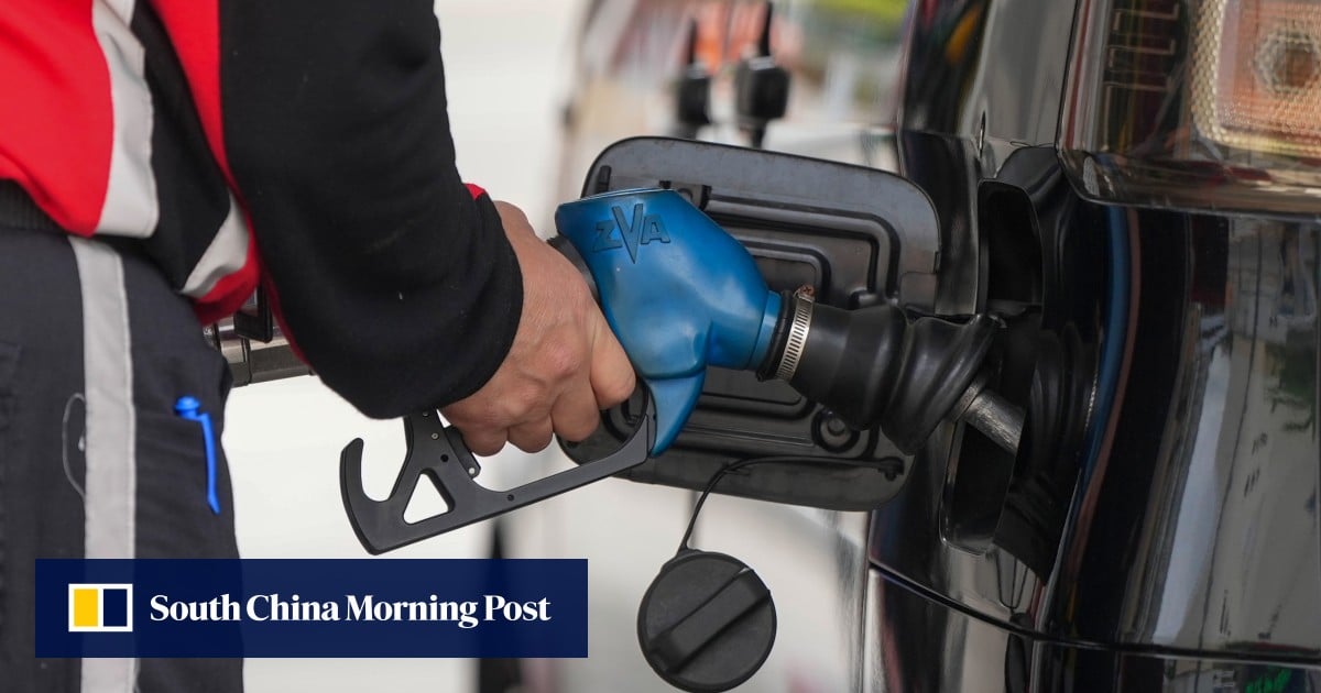 Hong Kong car owner loses HK$500,000 in fuel membership card scam