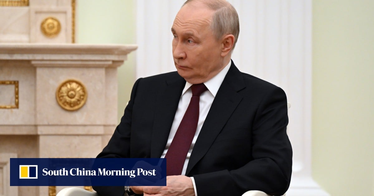 Kremlin denies Putin’s isolation from Russia’s woes amid blogger’s criticism