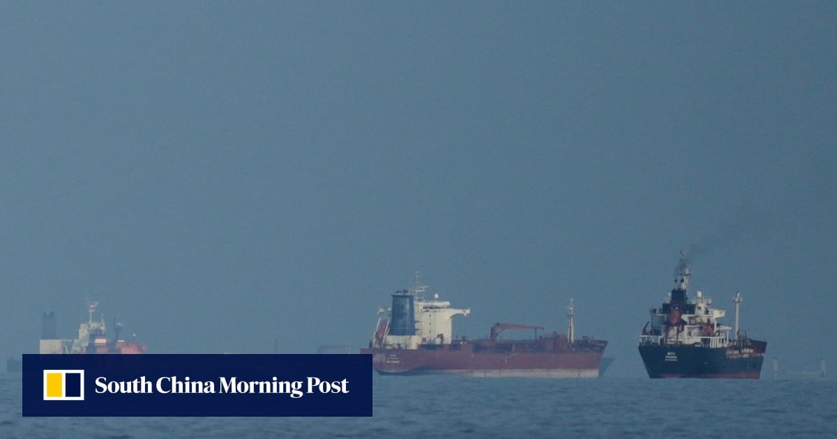 Iran, US say Strait of Hormuz is fully open to commercial vessels