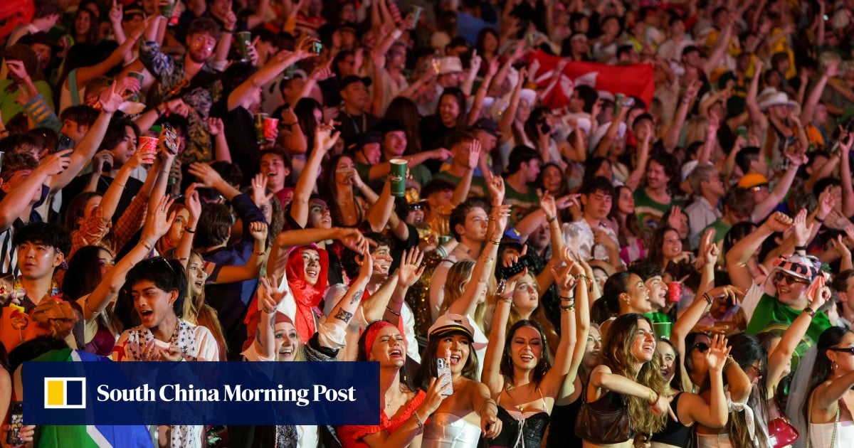 Cathay/HSBC Hong Kong Sevens: record single-day crowd party to gripping men’s quarter-finals