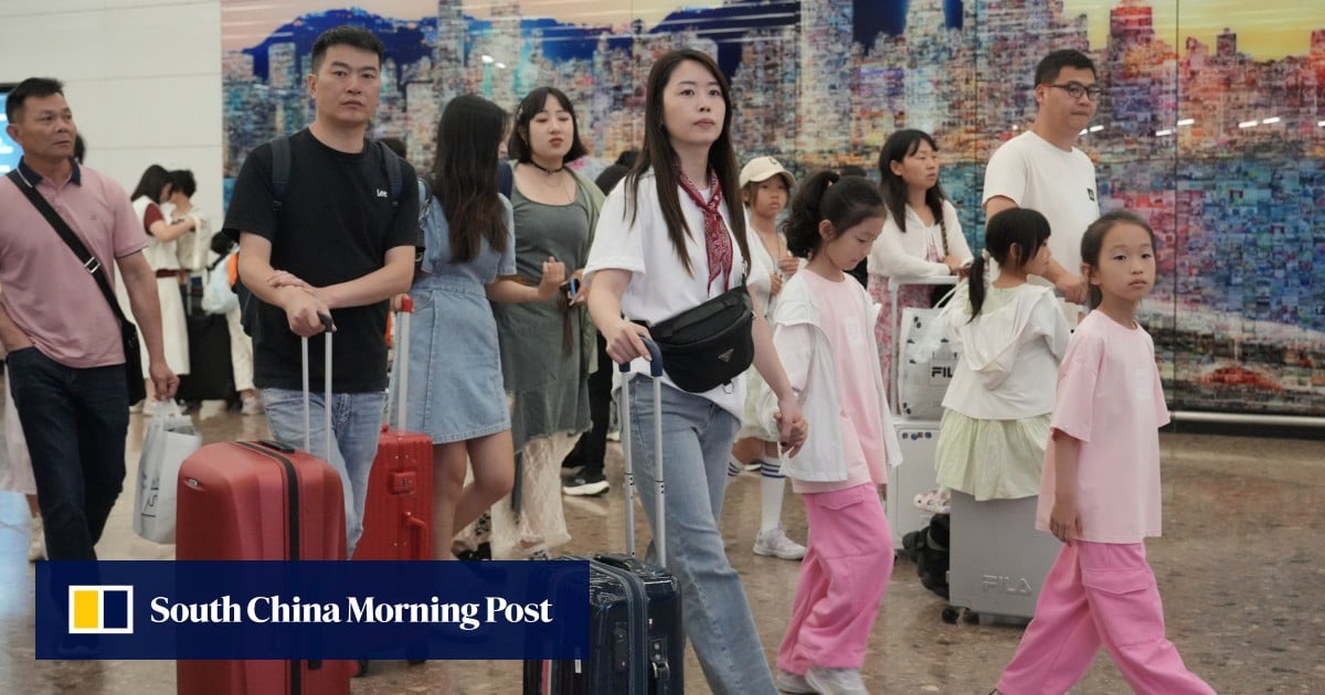 Mainland Chinese to make 980,000 inbound trips to Hong Kong for Labour Day break