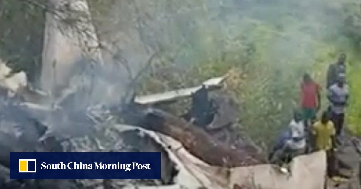 14 killed in plane crash on outskirts of South Sudan’s capital