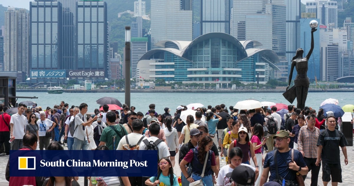 Hong Kong records 13% rise in mainland Chinese visitors on day 1 of ‘golden week’