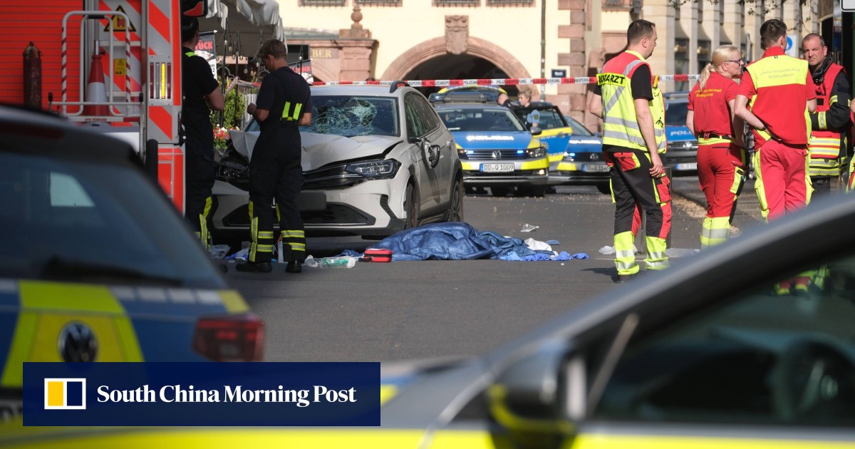 2 dead, 2 injured after car ramming in German city of Leipzig