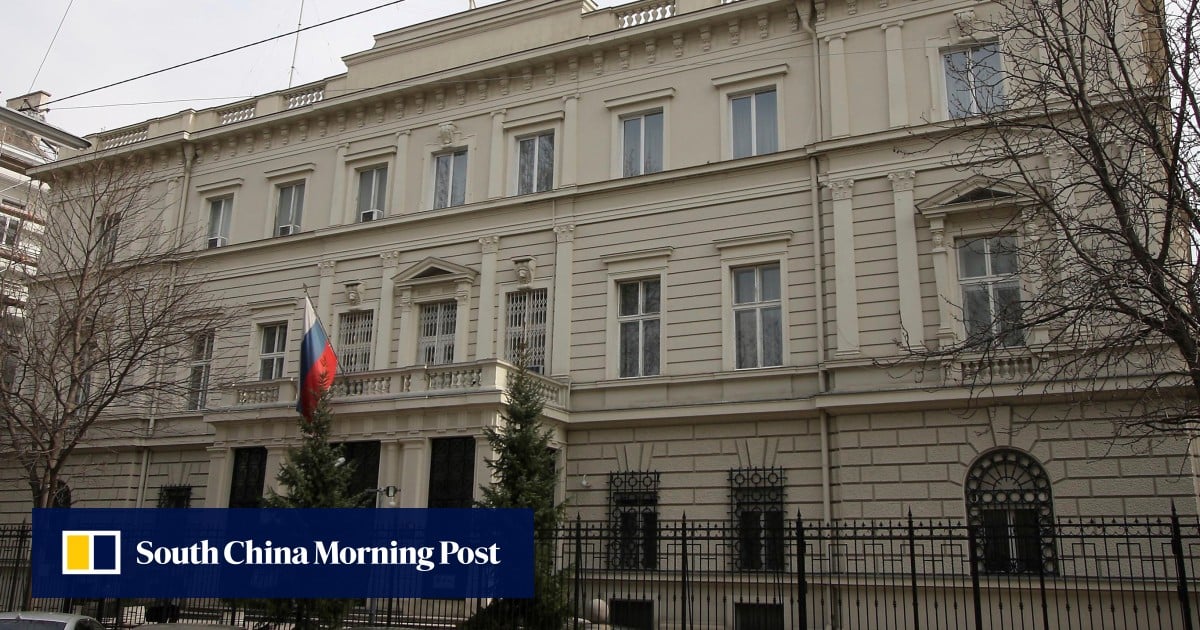 Austria expels 3 Russian diplomats over signals spying