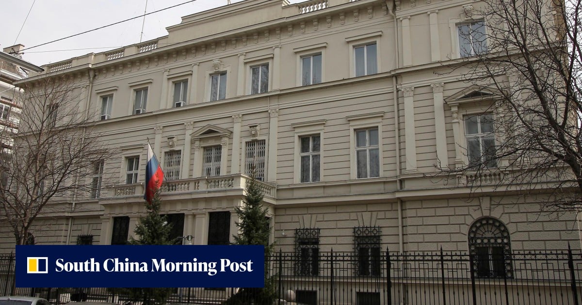 Austria expels 3 Russian diplomats over signals spying
