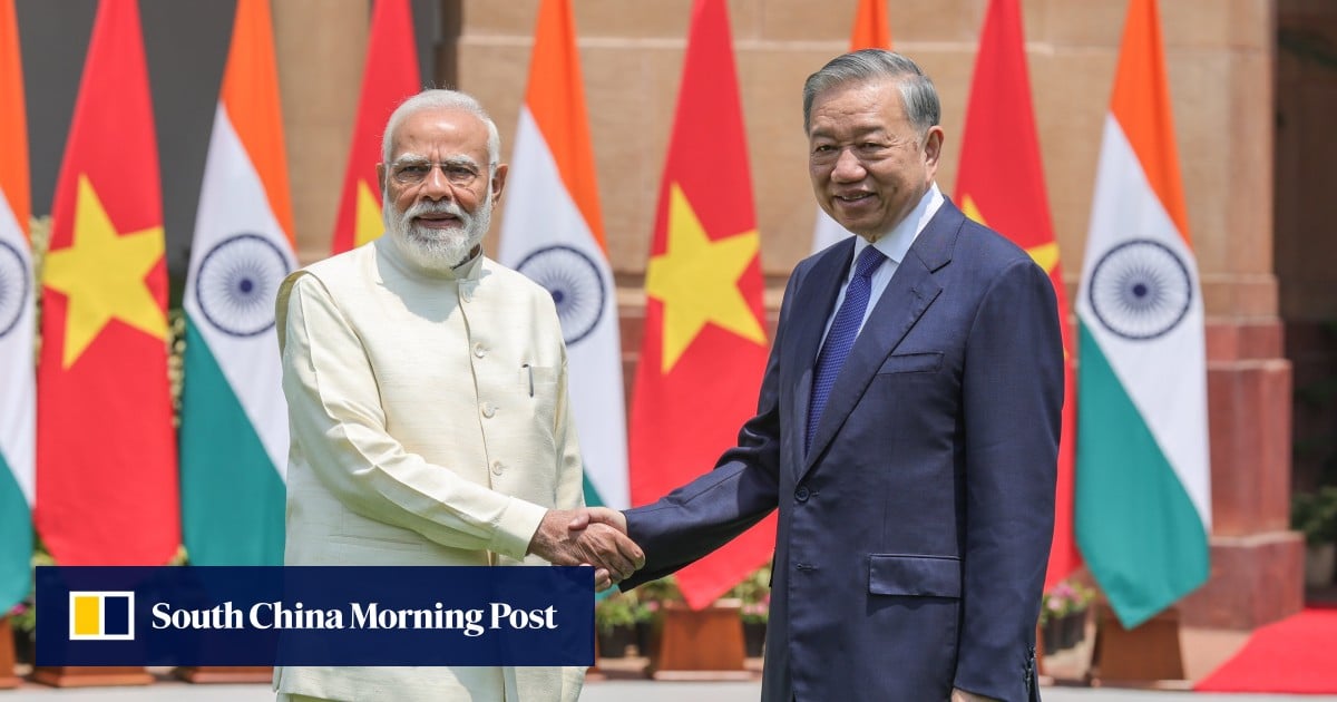Vietnam, India seek closer ties to hedge against dependence on superpowers