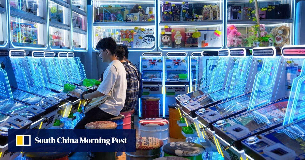 Hong Kong’s pinball wizards and claw fans defend arcade thrills as ...