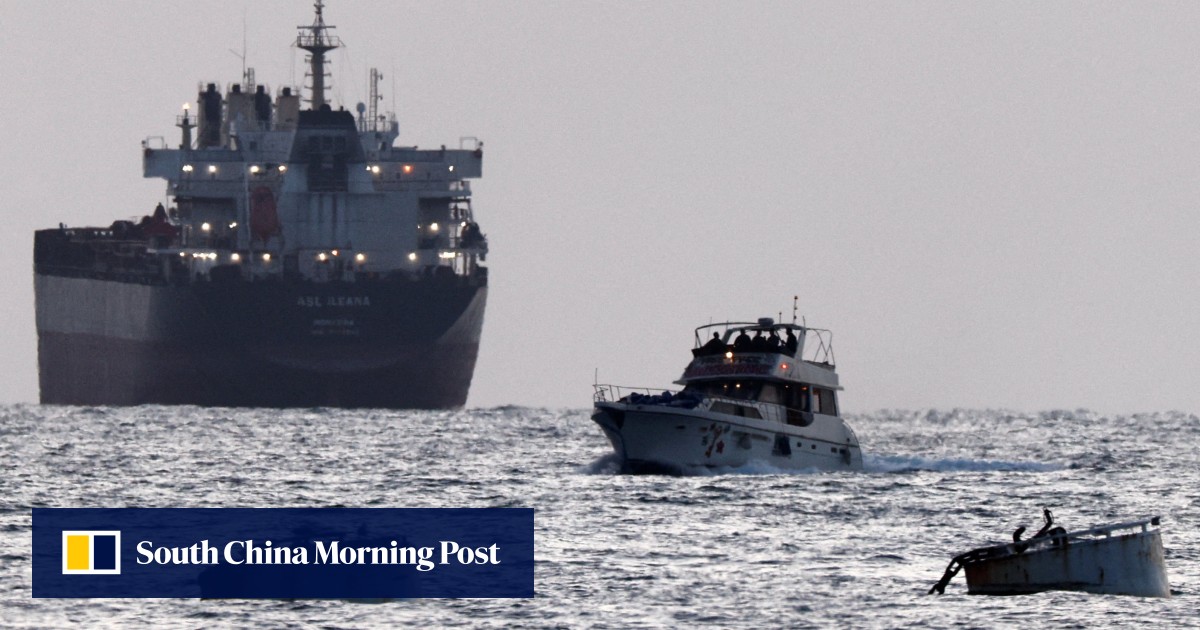 Israeli forces fired shots at Gaza flotilla, all boats intercepted, group says