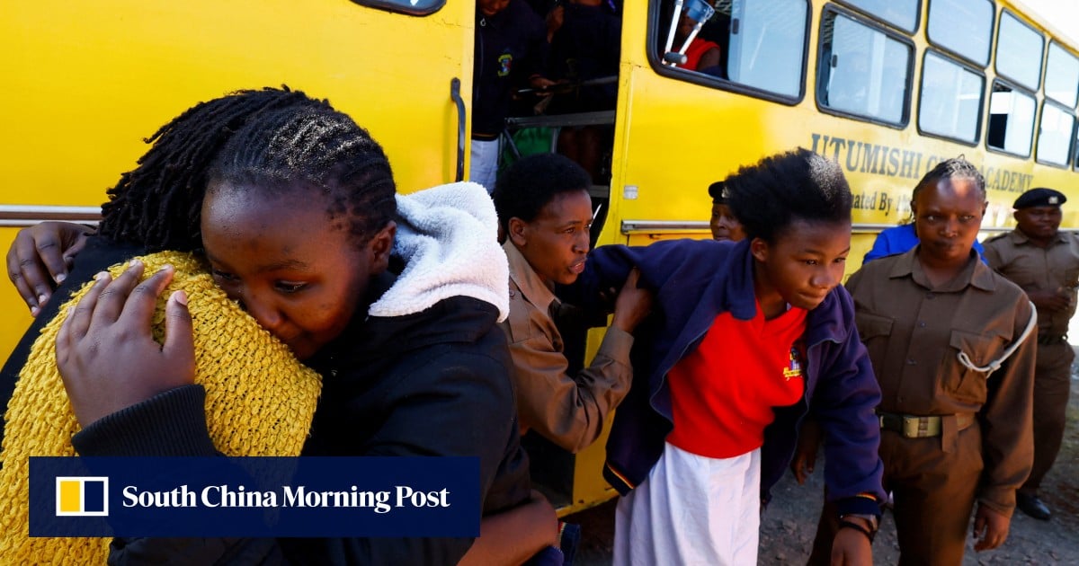 Fire at Kenyan girls’ school kills 16 Fire at Kenyan girls’ school kills 16