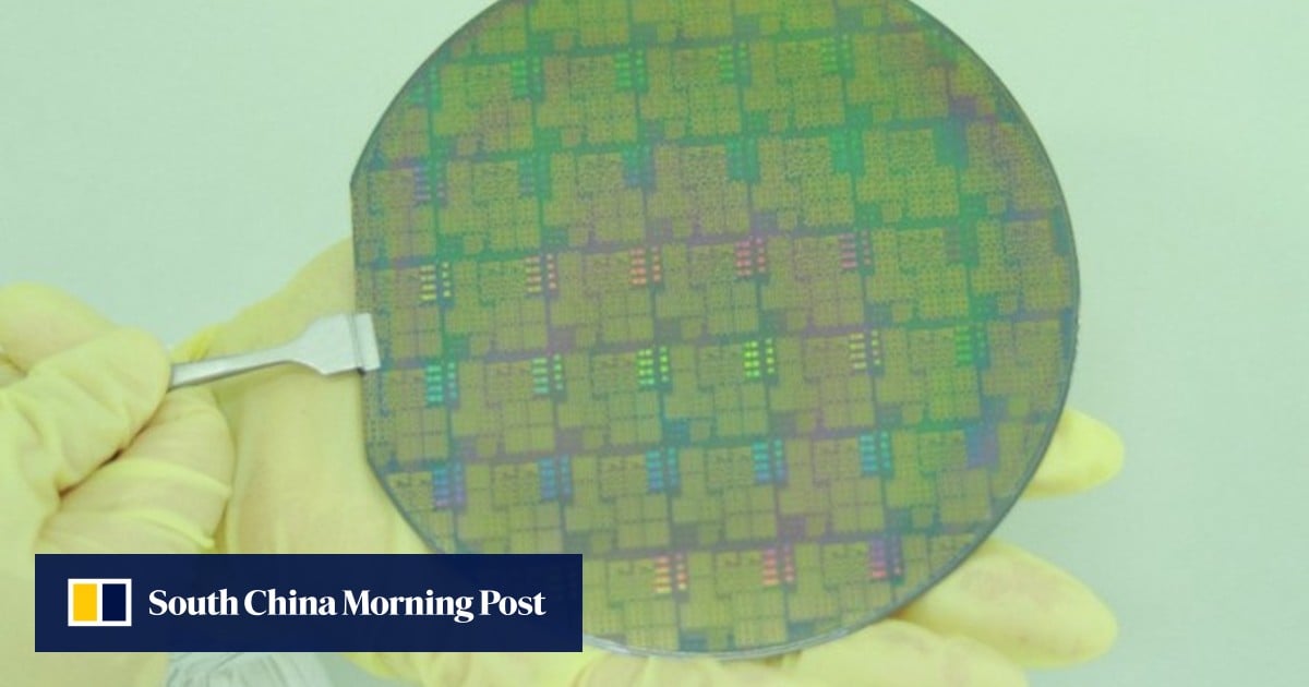 Huawei and scientists build 2D parallel computing chip that rewrites Moore’s Law