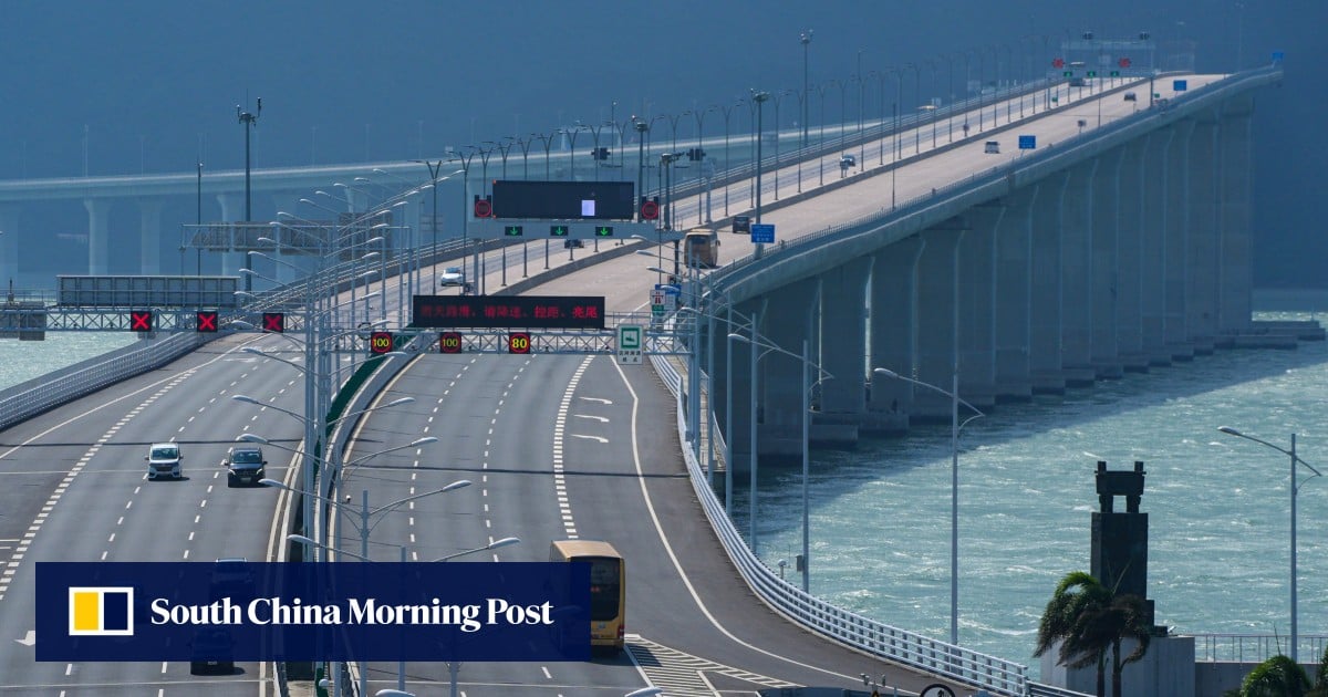 Transport sector calls for smoother border checks, wider mainland driving scheme