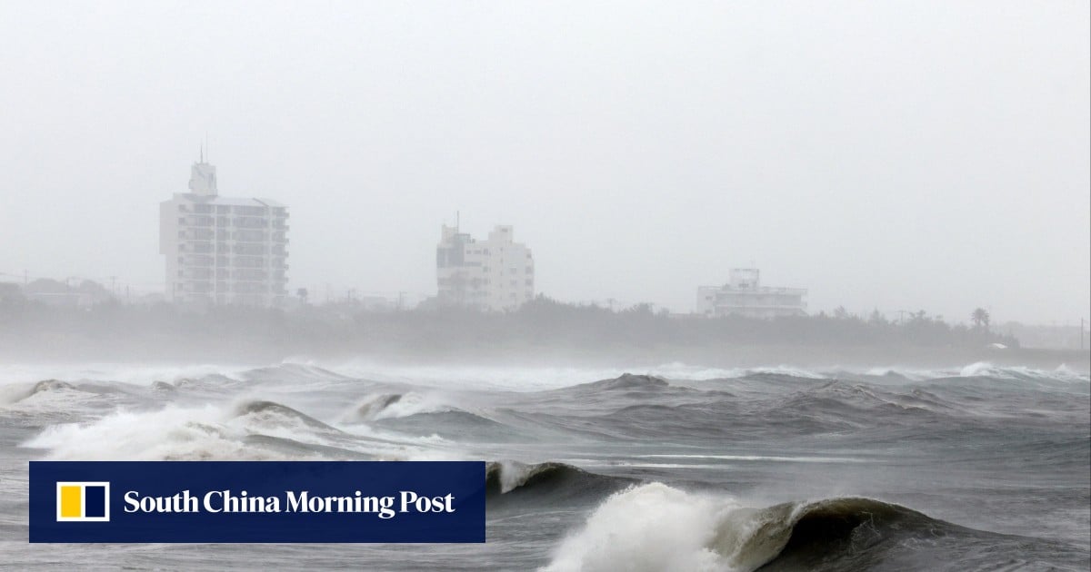 More Hong Kong airlines cancel flights as Typhoon Jangmi bears down on Tokyo