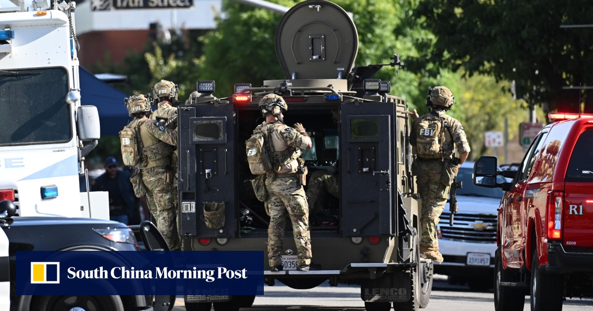 FBI kill man holding hostages in California