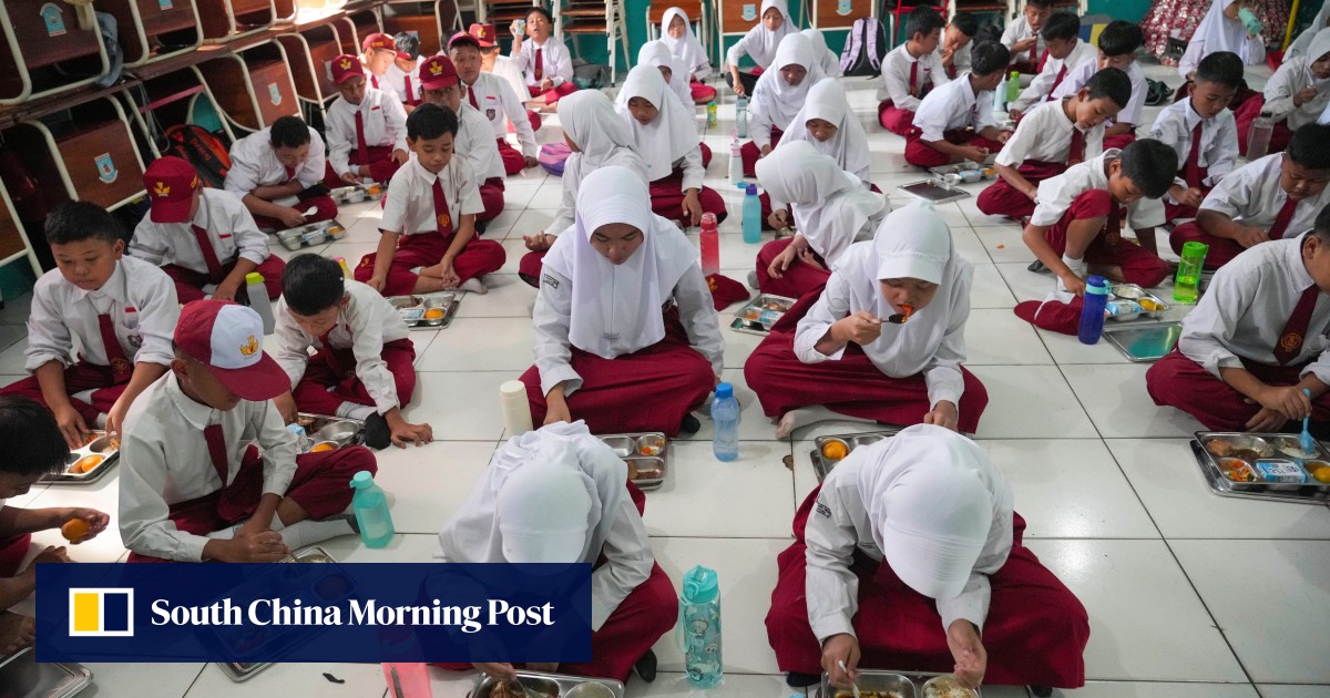 Will Prabowo's free meals scheme survive amid Indonesia corruption arrests?