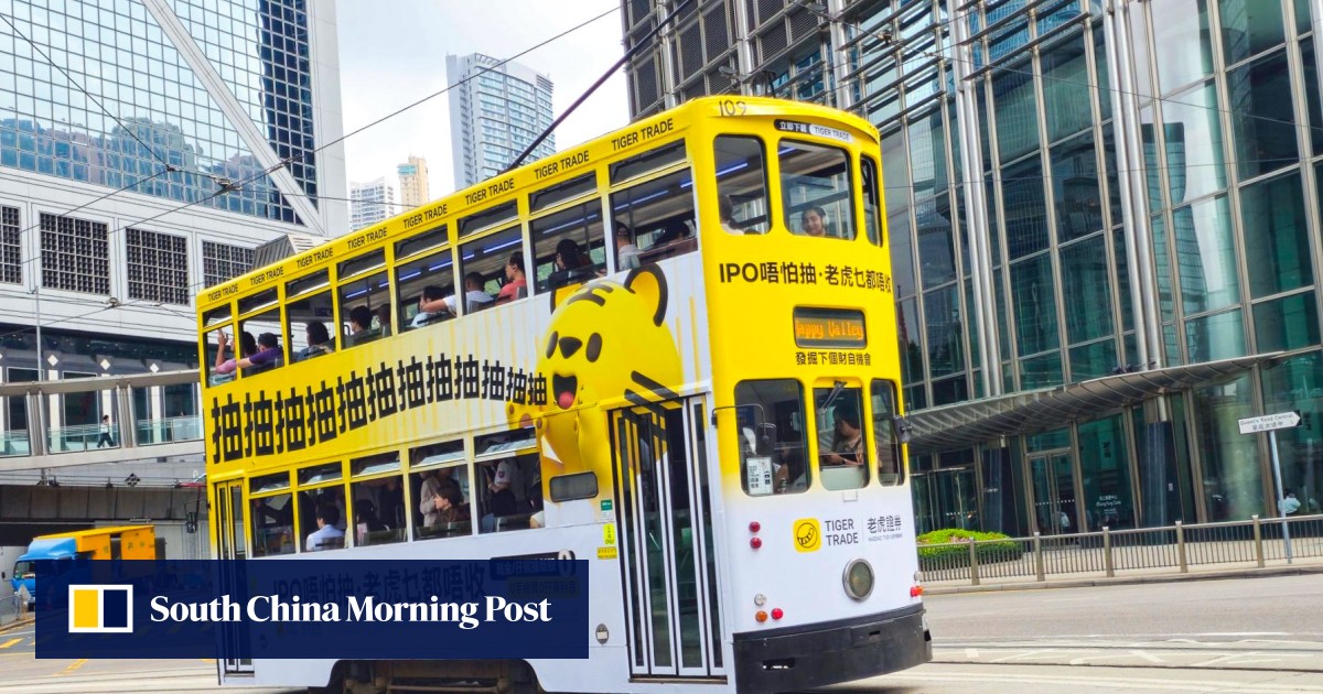 Mainland investors face uncertainty amid regulatory crackdown