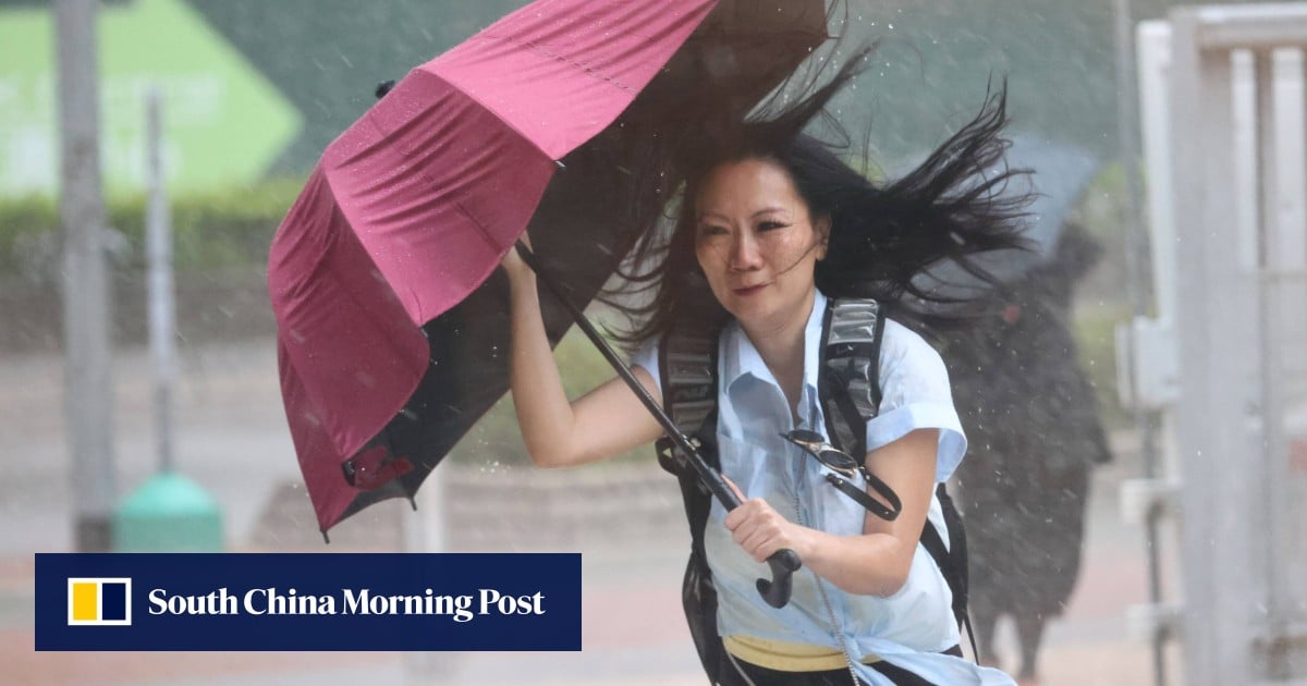 Hong Kong lifts amber rain warning, showers and thunderstorms to persist