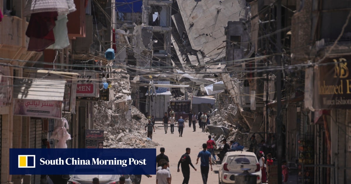 Inside Gaza’s tent cities without a single proper toilet: ‘it’s humiliating’ Inside Gaza’s tent cities without a single proper toilet: ‘it’s humiliating’