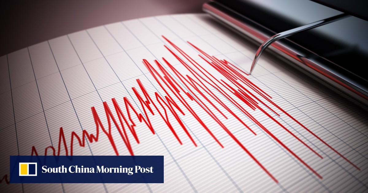 Magnitude 8.2 quake strikes Philippines, tsunami warning issued